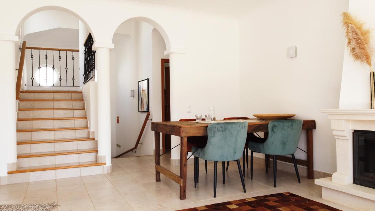 Komfortables Town House In Traumhafter Lage Budens Exterior foto